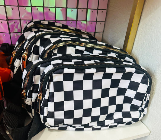 Hey Babe Belt Bag • Blk and White Checkered